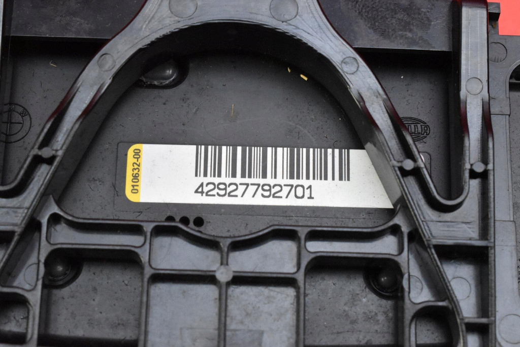 фото №7, Лампа освітлення салону перед 9289916 bmw f30 f31 11-16