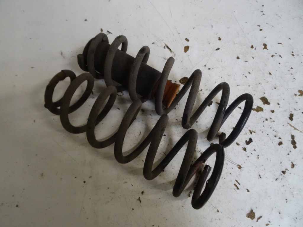 фото №1, Пружины подвеска задняя комплект toyota prius ii