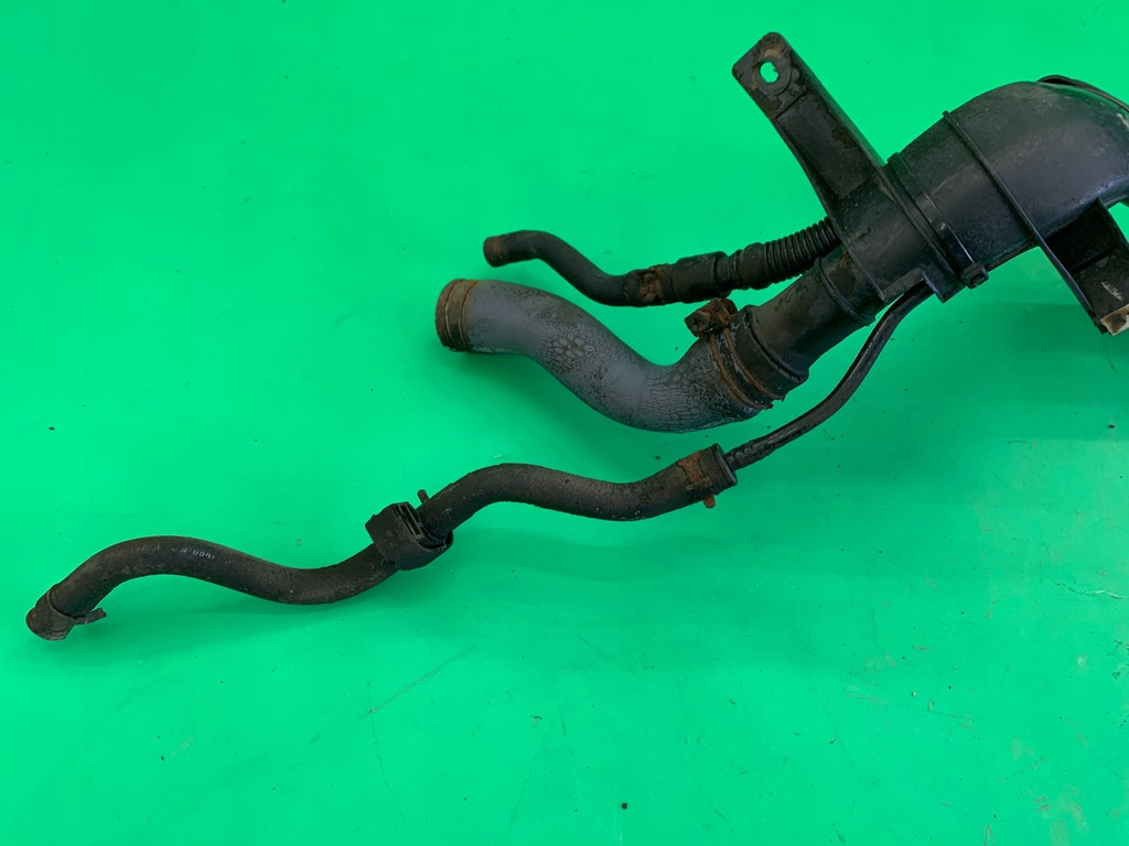 фото №8, Труба бака заливная горловина топлива провода hyundai i20 i 1.4b 16v 08-