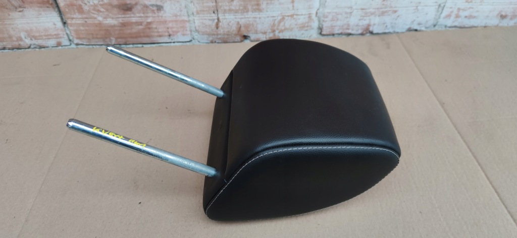 фото №5, Kuga mk1 підголівник перед шкіра лівий правий передній