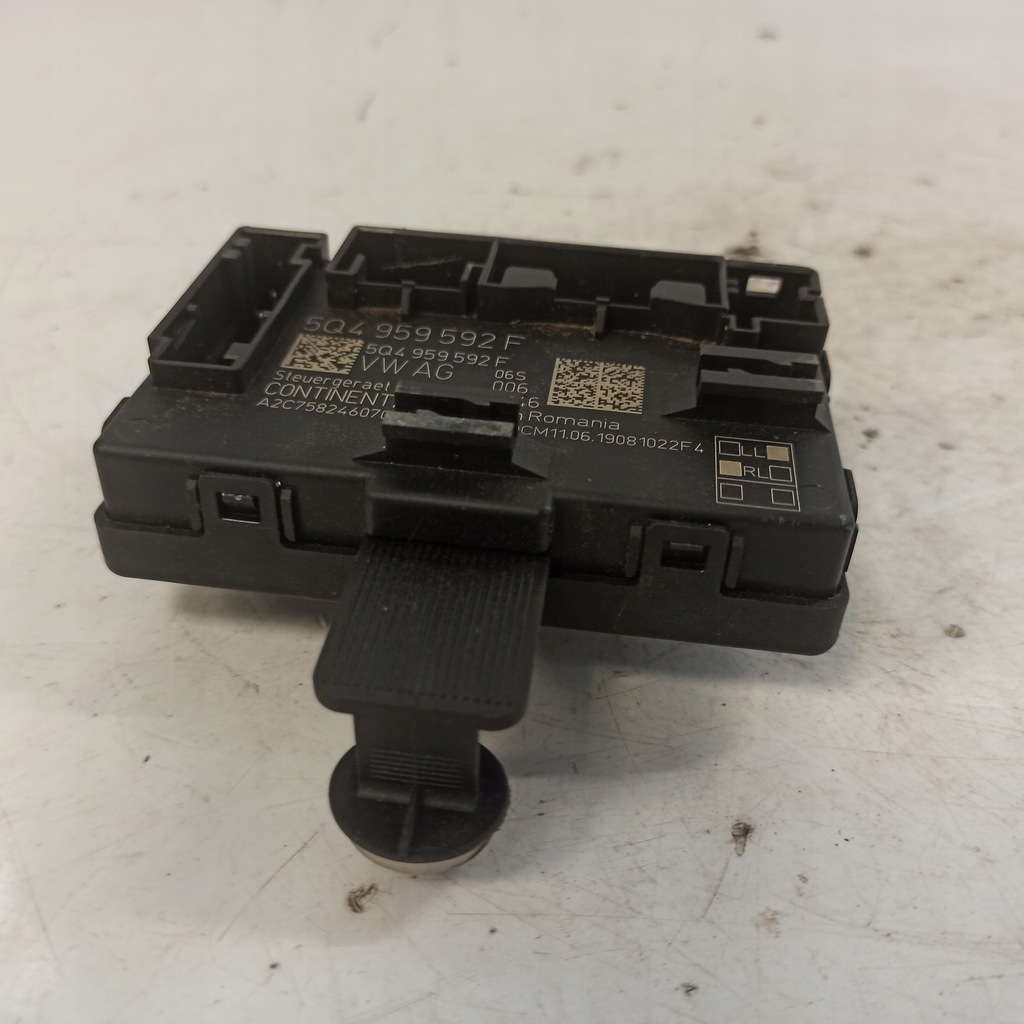 фото №12, Volkswagen golf vii модуль дверь правый перед 5q4959592f