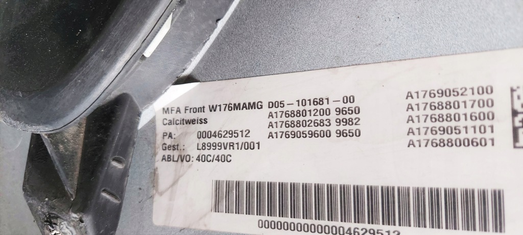 Mercedes w176 рестайлинг  amg бампер передний решётки перед Цена