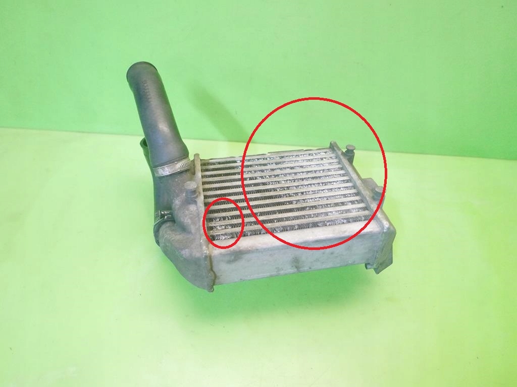 Інтеркулер лівий радіатор повітря audi a4 b6 2.5 tdi v6 Зі Шроту