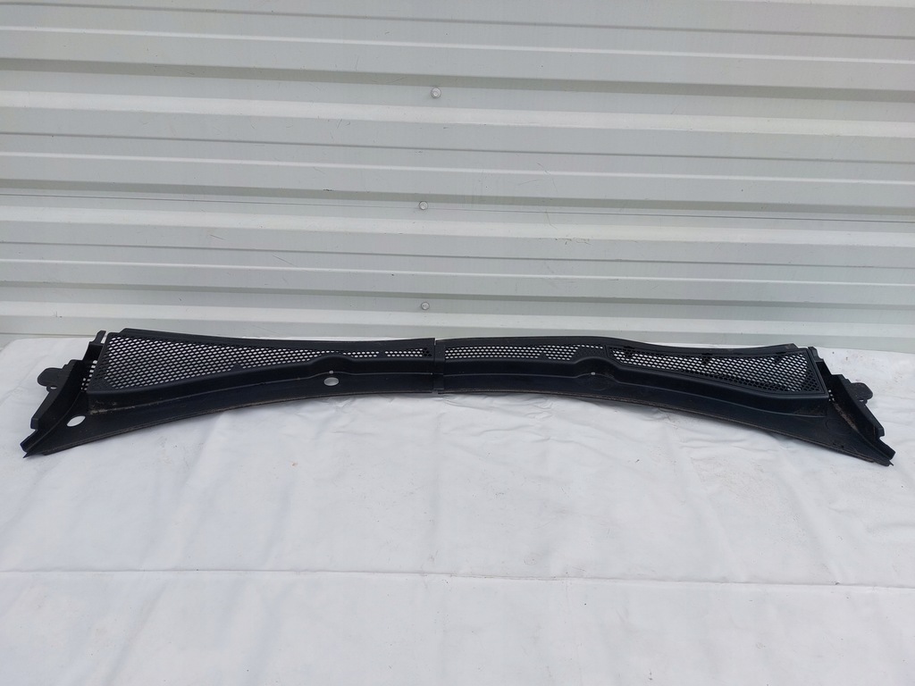 фото №1, Жабо верхній ліва + праве peugeot 208 i eu