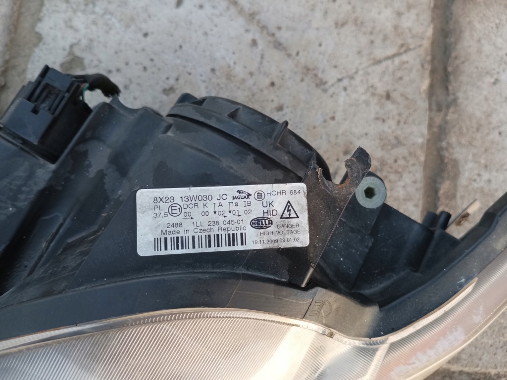 фото №9, Jaguar xf x250 3.0d лампа перед ксенон bixenon левая правая 8x23-13w029-jc