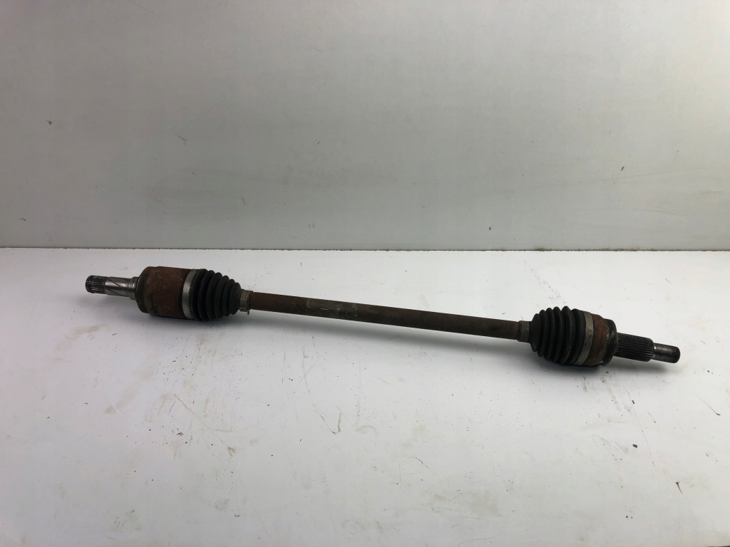 Купить Range rover evoque 2.2 приводной вал задний  bj324b402ab