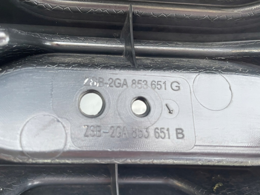 фото №7, Vw t-roc r-line решётка радиатора бампера перед передний