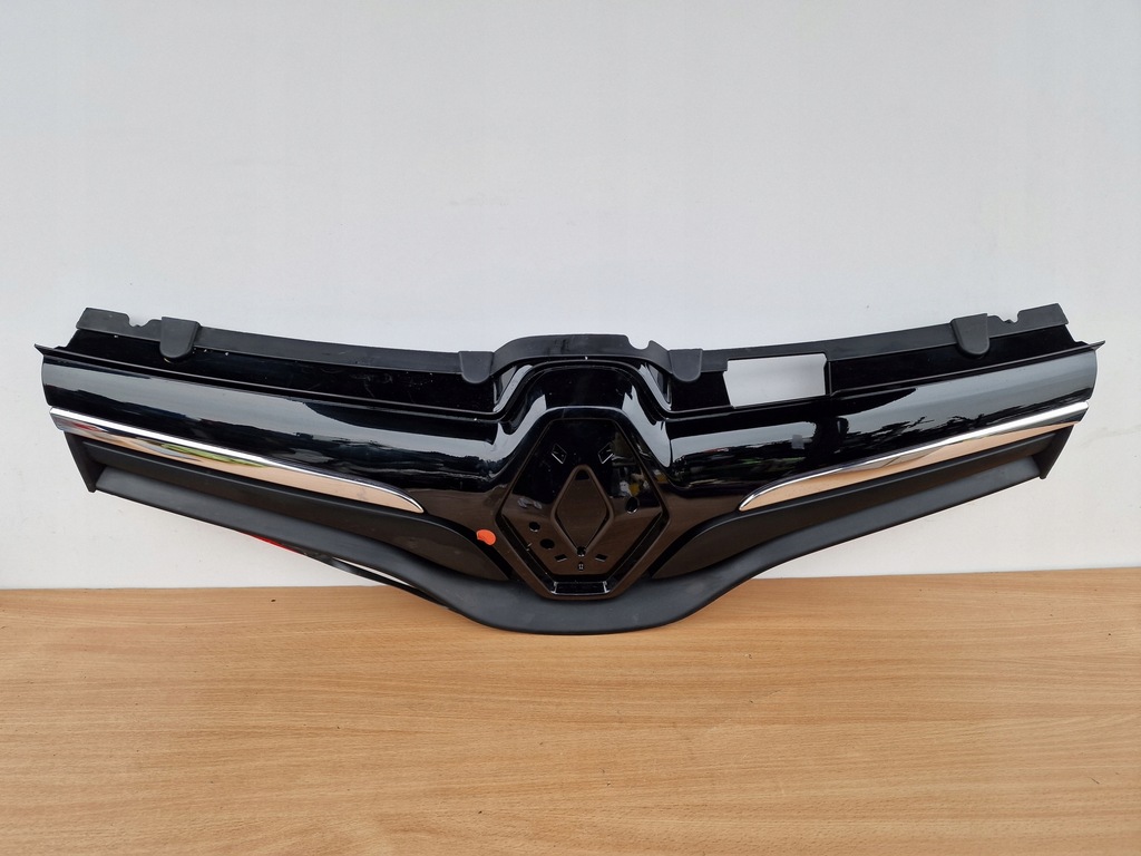 фото №1, Renault kangoo решітка радіатора решітка радіатора + накладки хром 13-20r