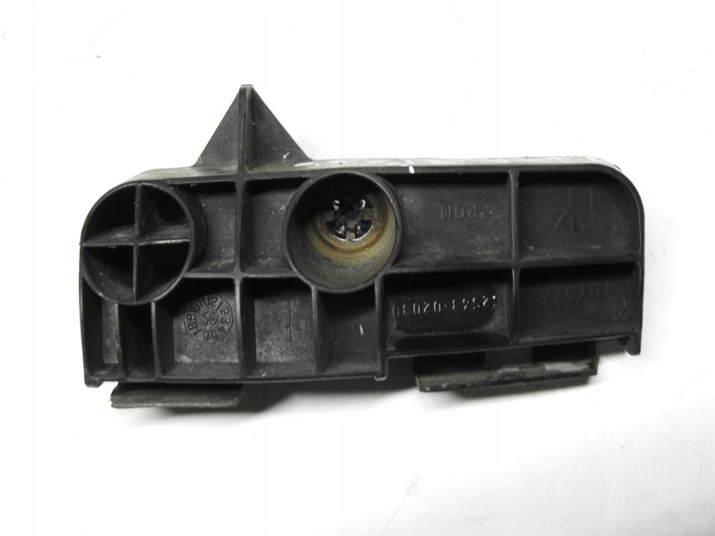 фото №9, Toyota auris i 06-09 направляющая бампера левый задняя 52563-02030