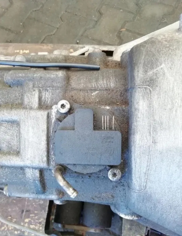 фото №8, Коробка передач редуктор trc500013 discovery 3 iii 2.7