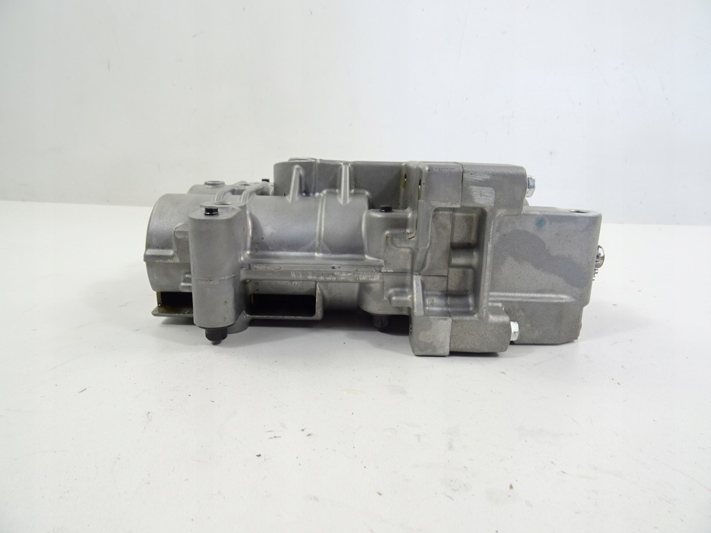 фото №6, Outlander iii 2.0 бензин насос масла