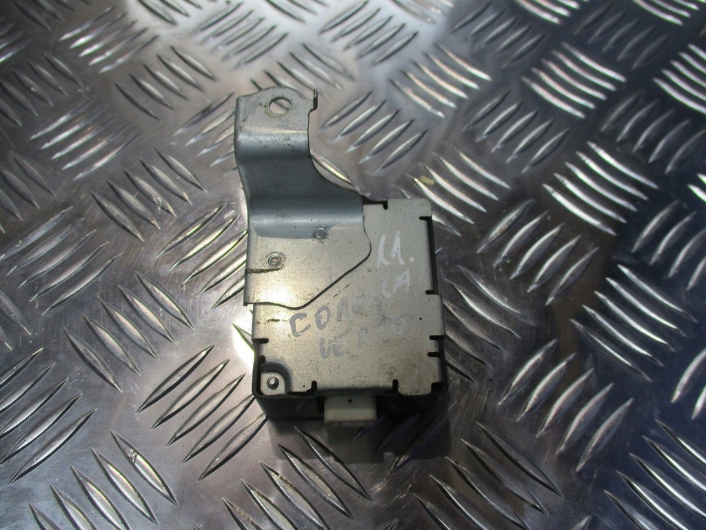 фото №1, Модуль toyota corolla verso 2.0 d4d 89741-0f010