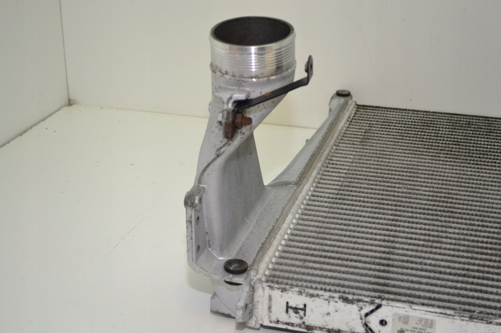 Mercedes actros mp4 интеркулер радиатор воздуха a9605000002 Киев