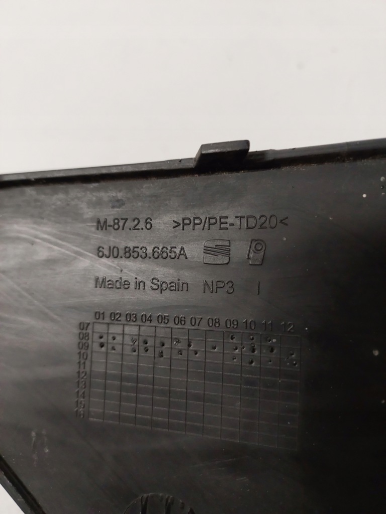 фото №7, Заглушка бампера ліва seat ibiza iv 6j0853665a