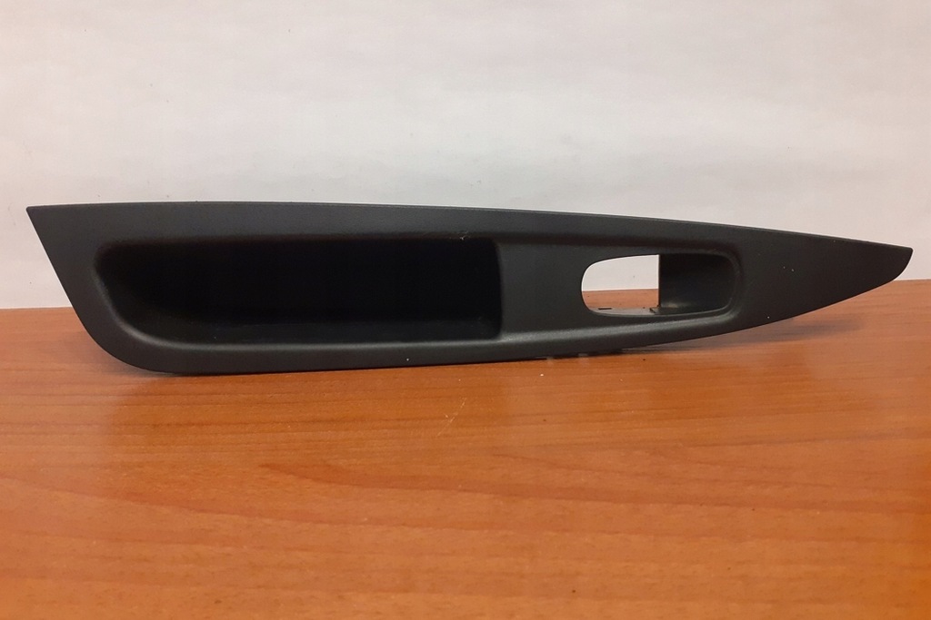 фото №9, Кнопка управление окон задних левых дверь nissan qashqai ii j11, j11_