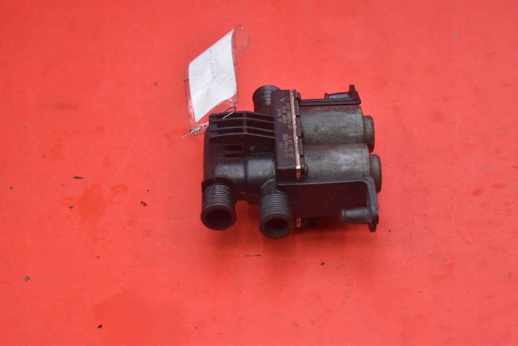 фото №6, Клапан электроклапан отопителя 6908294 bmw e65 3.5 v8 272 km 01-05