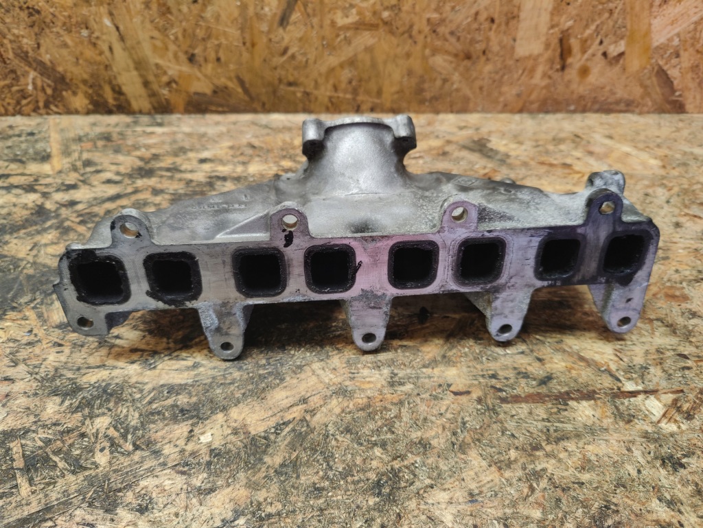 Коллектор впускной  master iv 140035154r 2.3 dci в Украине