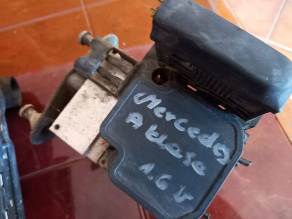 0265202412 насос abs mercedes w168 1.6 в Украине