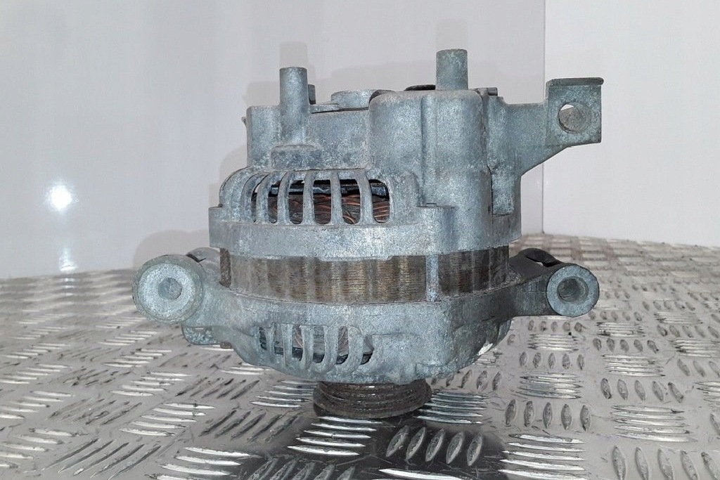 фото №9, Генератор mazda 6 sedan gg l813 1.8l бензиновый 88kw 2002