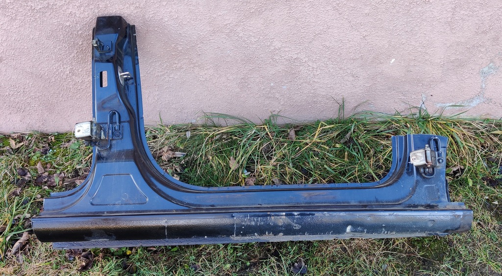 фото №1, Правий блок двигуна поріг seat leon 2 fl 1p0