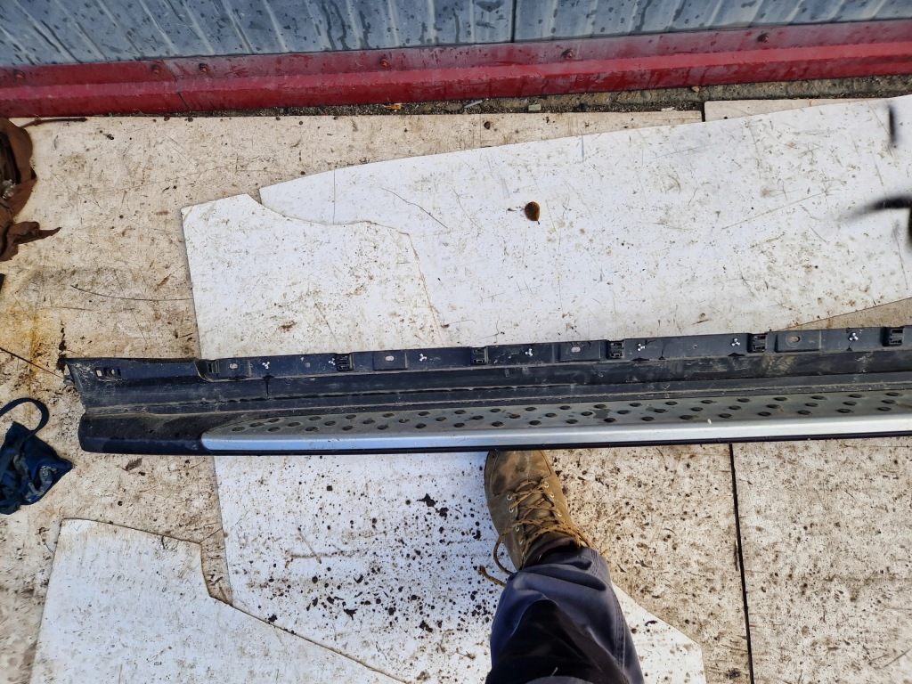 фото №3, Подножка порог правый kia sportage iv