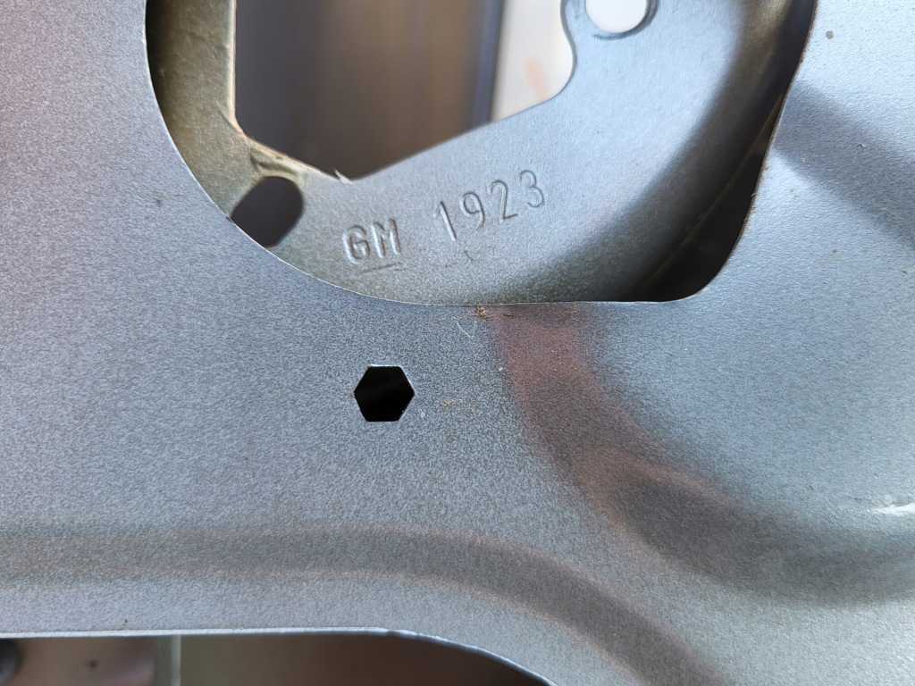 фото №15, Крышка багажника задняя багажника opel astra j iv kombi оригинальный номер