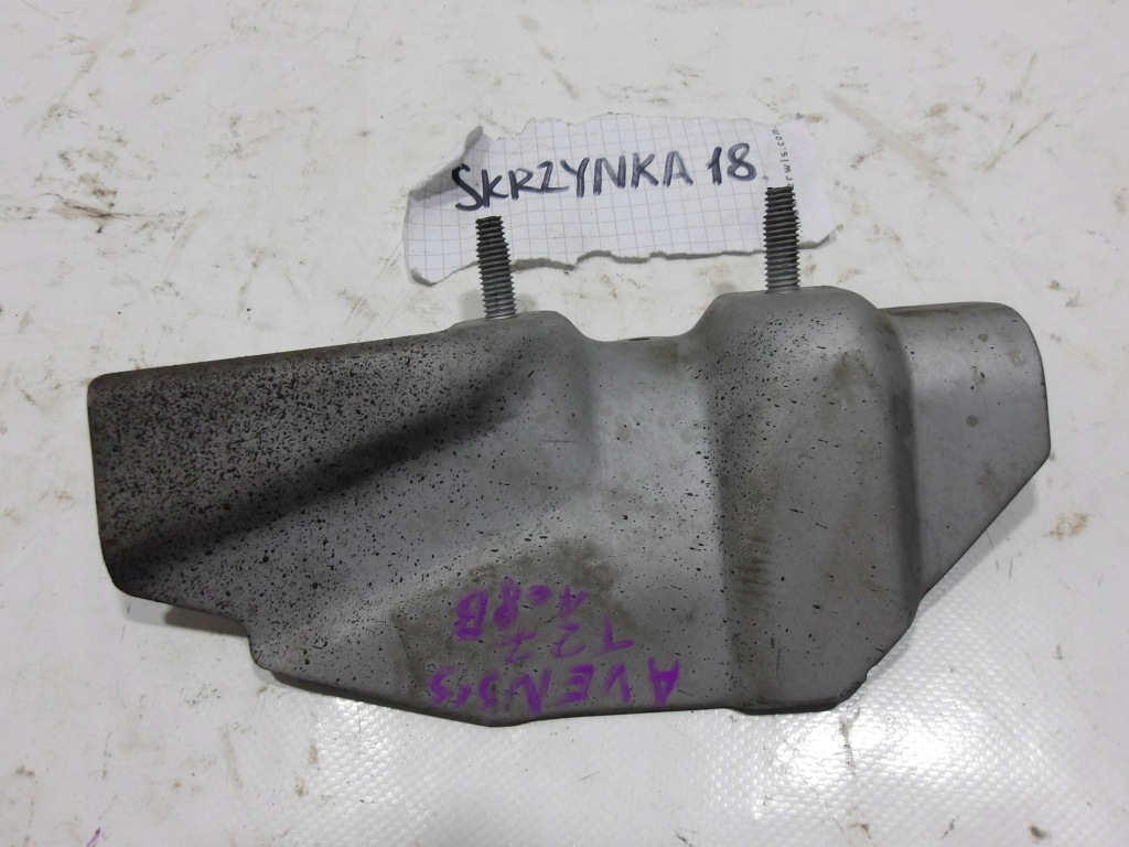 Купити Кронштейн   кронштейн кронштейн toyota avensis t27