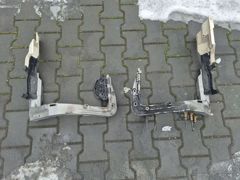 фото №1, Кронштейн фара scania r s ngs 2479060 2479061 оригінал