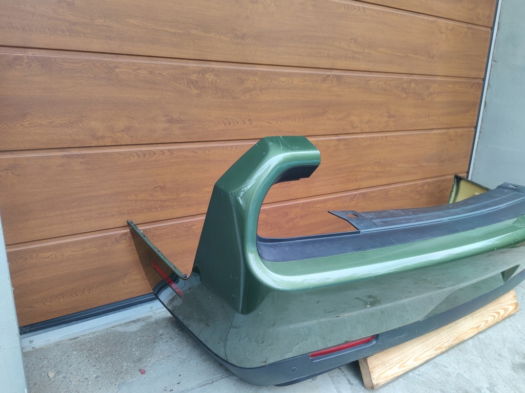 фото №8, Dodge challenger задний бампер 2020 - 2024 kompletny модули