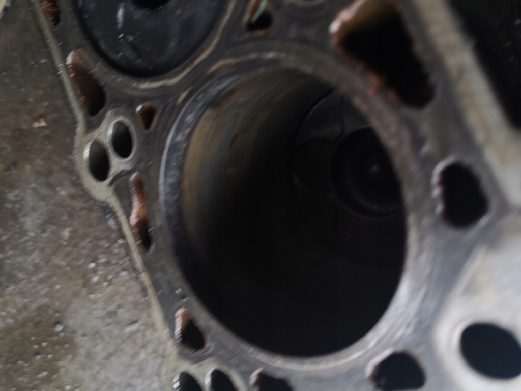 фото №10, Блок двигателя kompletny dół audi a6 c5 2.5 tdi bdg