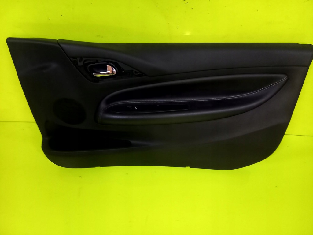 фото №1, Обивка обшивка дверь правый перед pp citroen ds3 10r