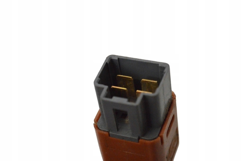 фото №5, Infiniti fx30d перемикач світла гальмування 2012 rhd