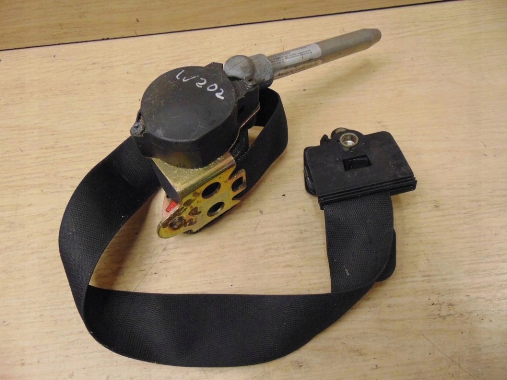 Купить Ремень натяжитель правый  перед mercedes w202