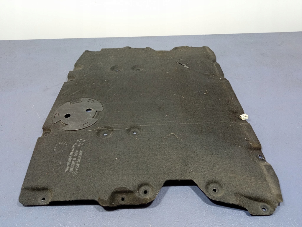 Купить Bmw x3 g01 x4 g02 накладка двигателя нижняя 7417386