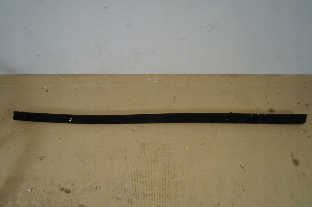 фото №4, Прокладка стекло левый перед hyundai tucson ii 15-r