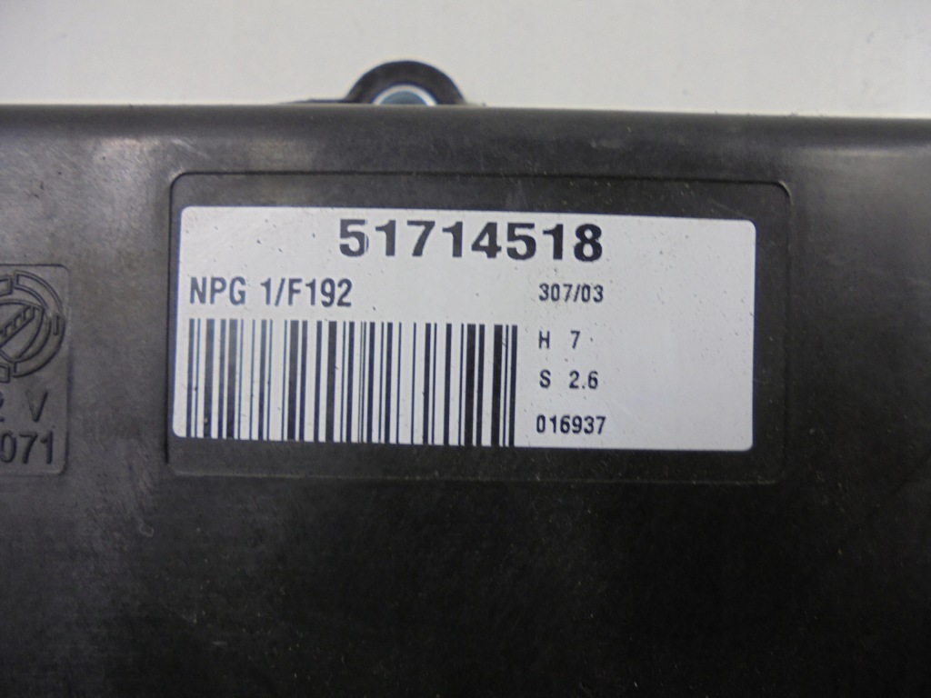 фото №1, Fiat stilo модуль блок управления дверь перед левый 51714518