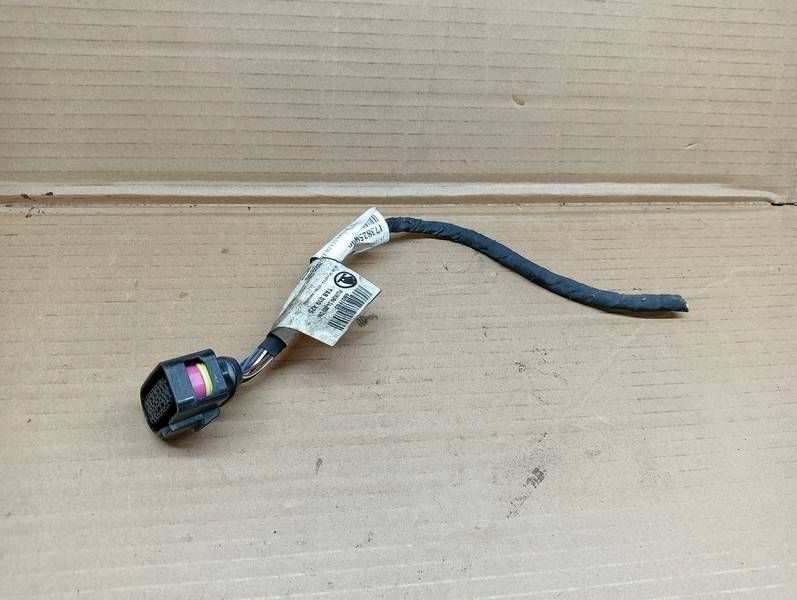 Купити Skoda kodiaq штекер шланг фари перед