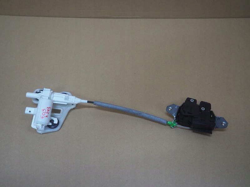 фото №1, Замок крышки багажника доводчик mercedes eqb x243 a0997400600