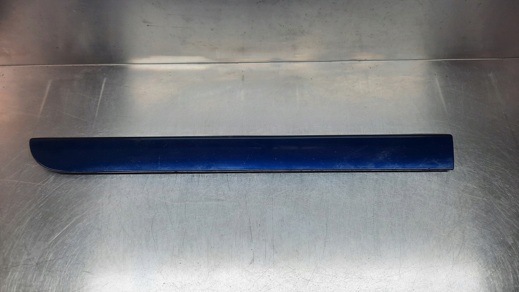 фото №1, Молдинг двері правий задня skoda superb i 3u5854950b