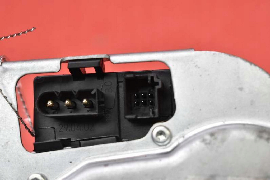 фото №7, Моторчик двірники задня 8254536 bmw e46 compact 01-06