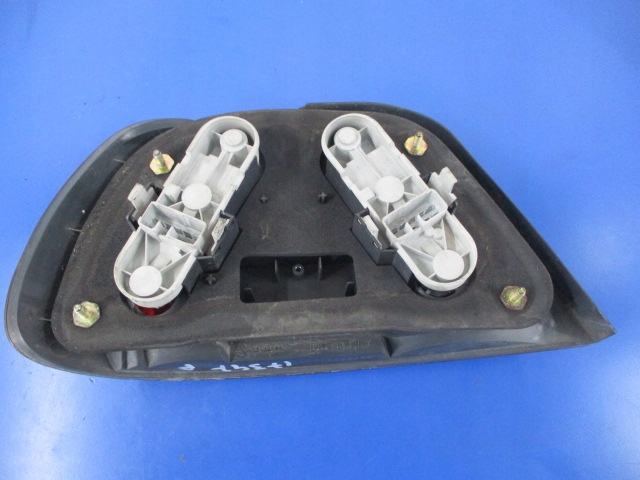 фото №2, Volvo s40 i лампа задня права оригінал