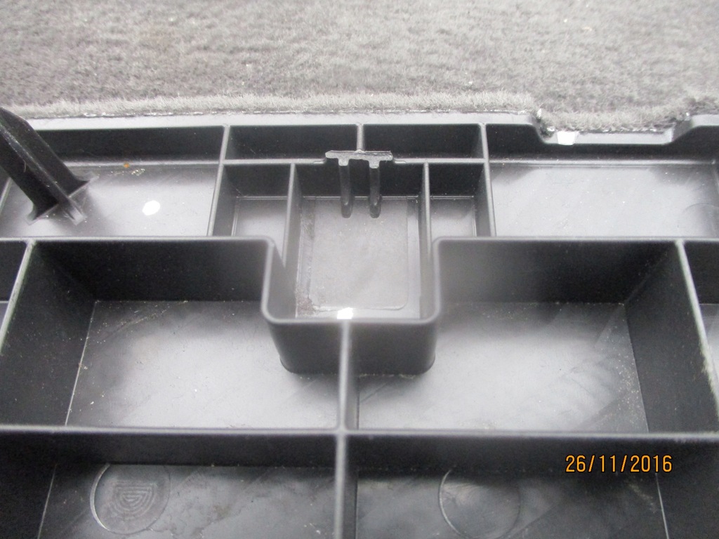 фото №7, Обшивка коврик 761863103d vw touareg iii