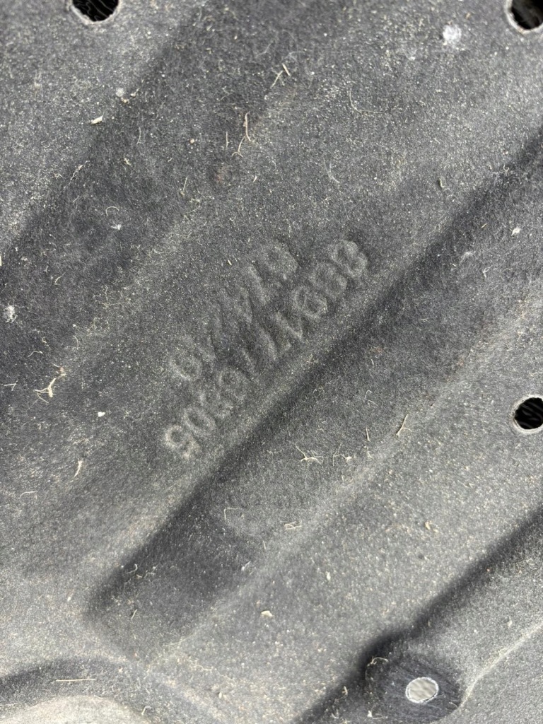 фото №3, Volvo ex30 захист підвіска нижня 8891776805