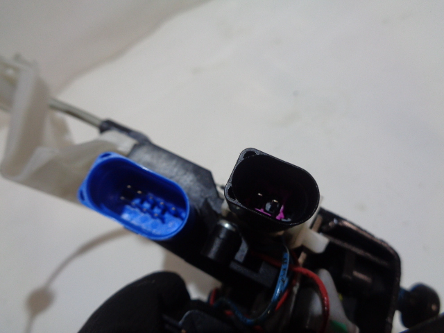 фото №6, Замок правий задня vw phaeton lift 07-10 3d4839016r