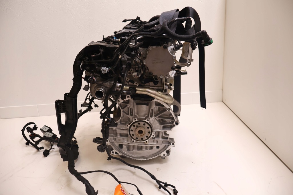 фото №6, Volvo v60 ii 2.0 t6 plug in hybrid двигатель b4204t46