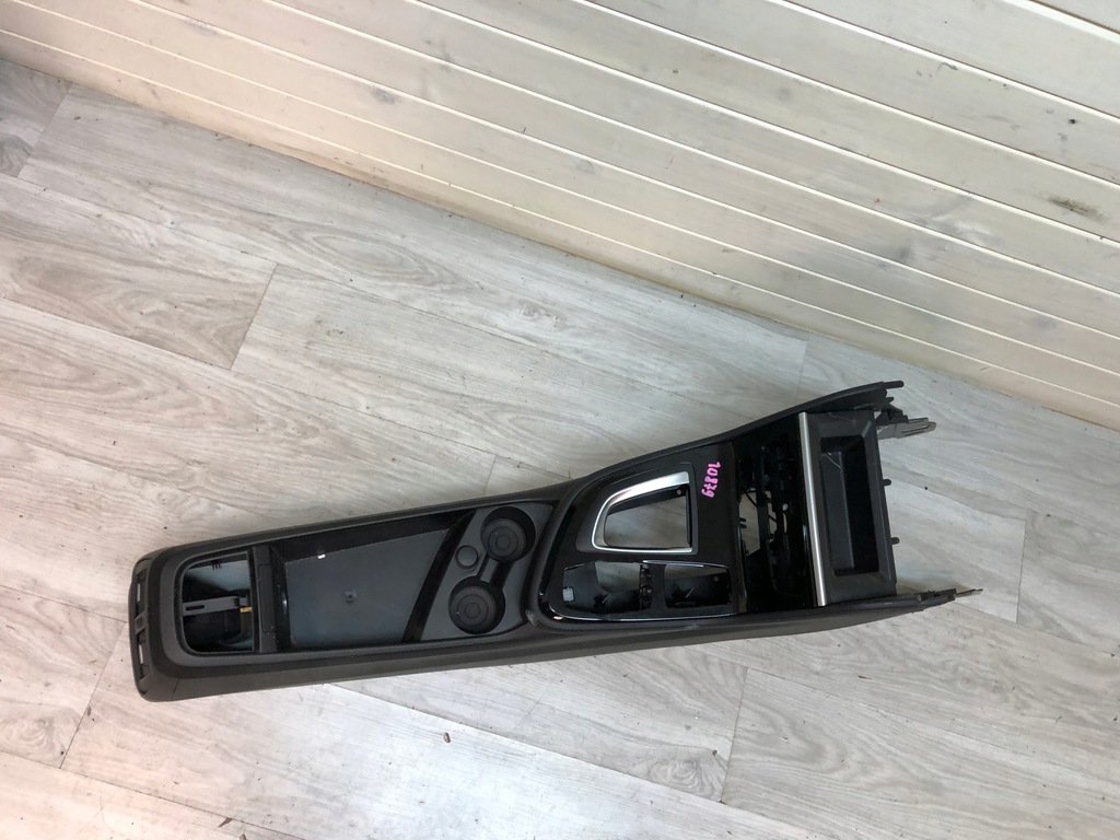 фото №5, Bmw 2 f46 туннель средний