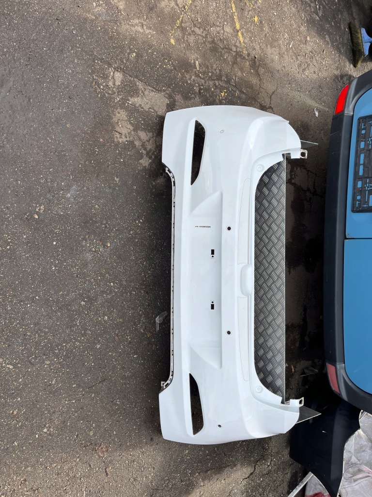 фото №1, Hyundai i20 ii бампер задняя задний 86611-c8000