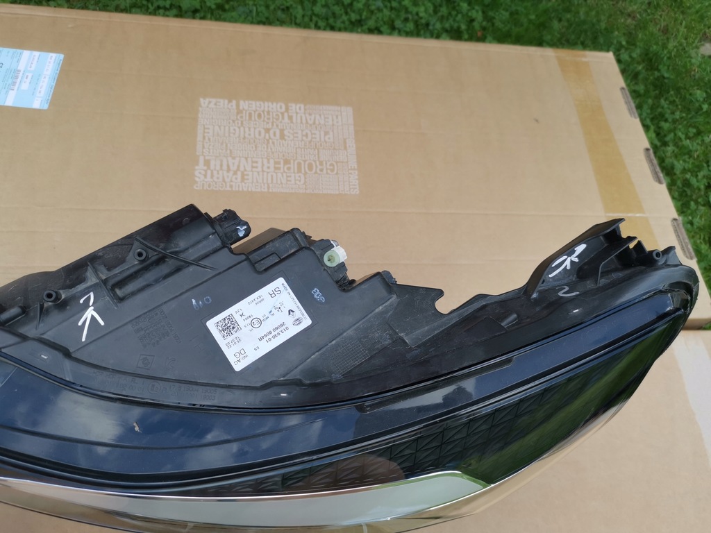 фото №6, Лампа левая full led перед renault captur ii