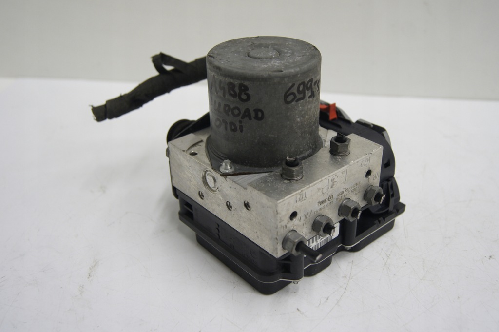 фото №1, Audi a4 b8 lift allroad насос abs