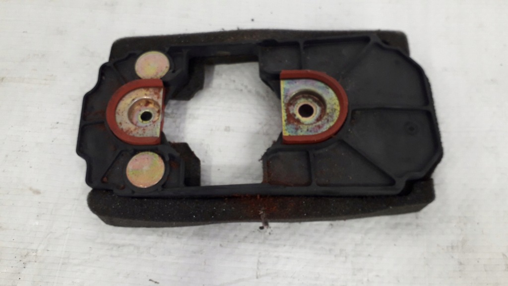 фото №11, Защита выборщик a4 b5 passat b5 b5 fl 8d0711406c